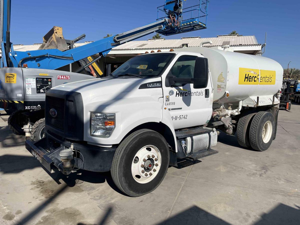 2016 Ford F750
