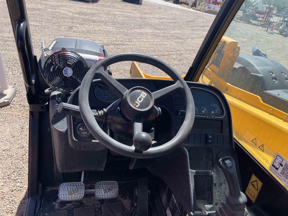 2023 JCB 509-42