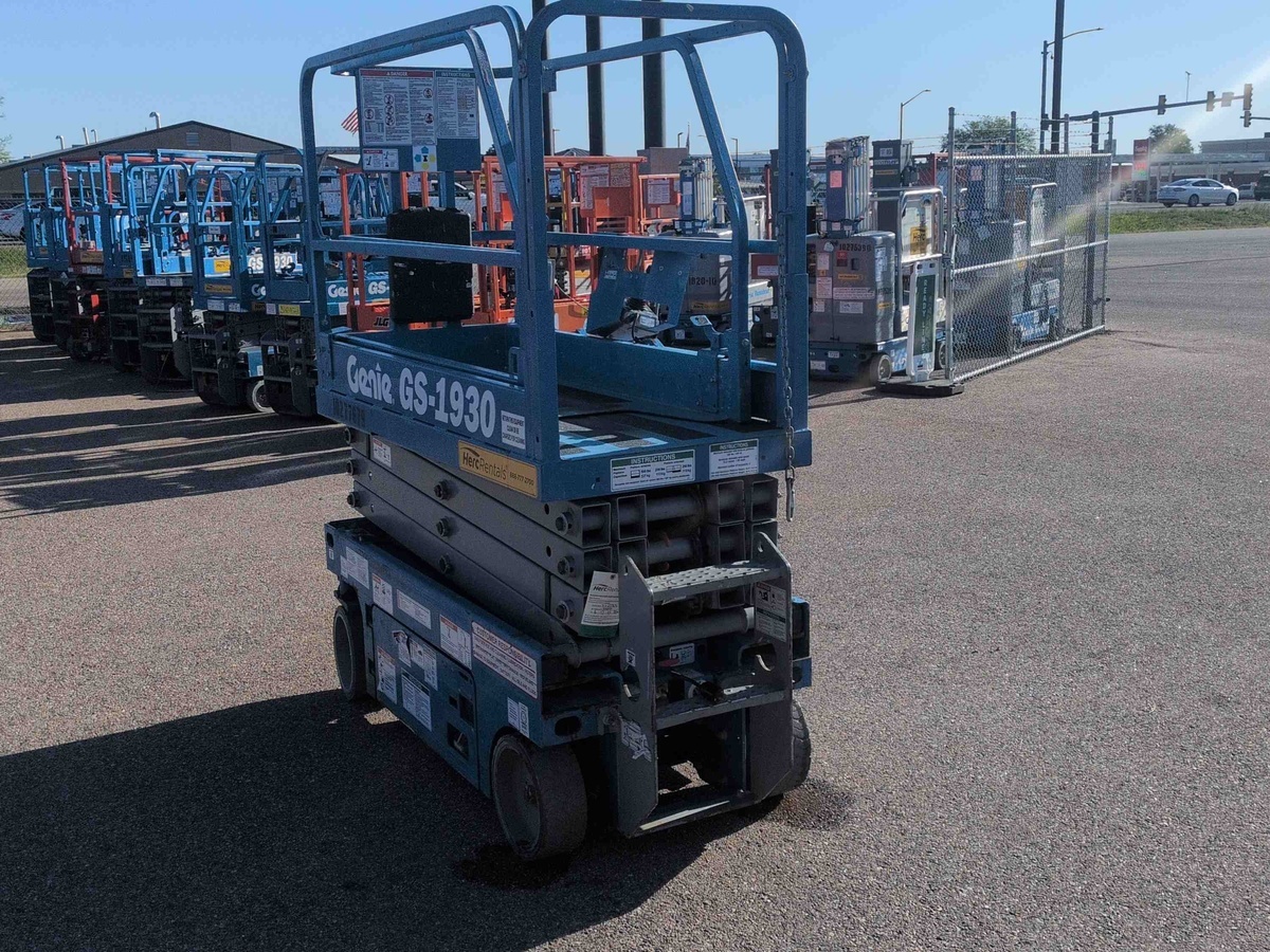 2019 Genie GS-1930-4