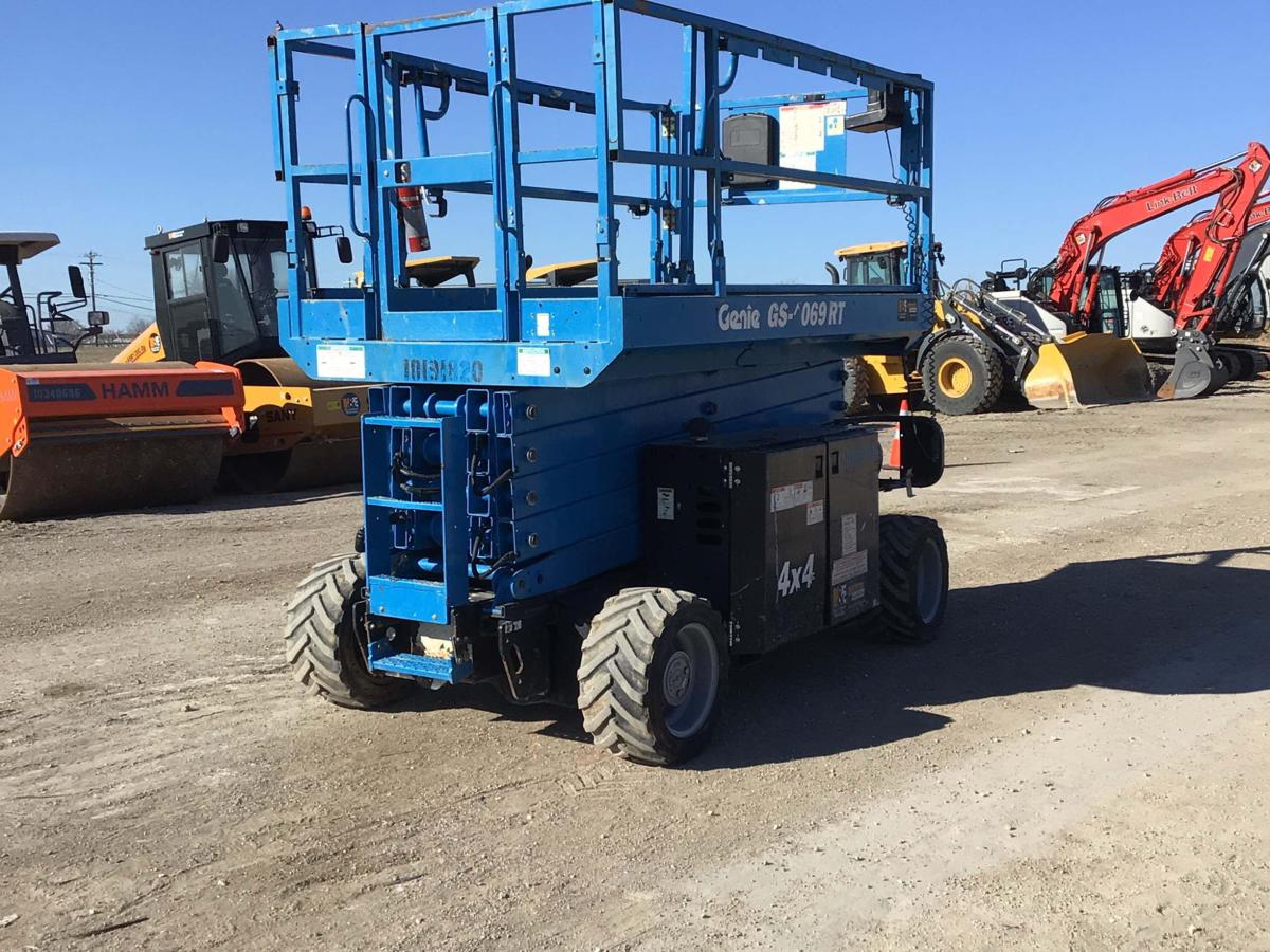 2016 Genie GS-4069 RT