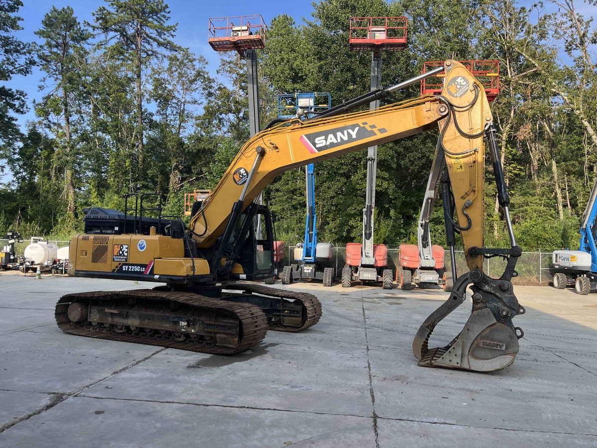 2022 Sany SY225C-3