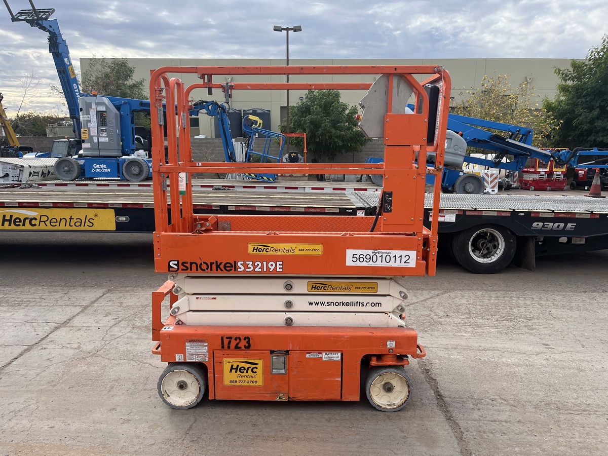 2021 Snorkel S3219E
