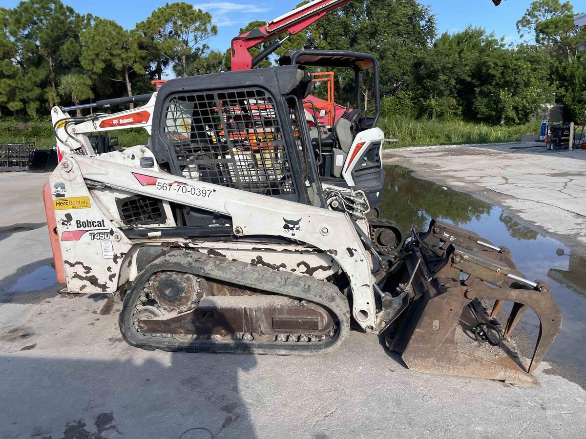 2019 Bobcat T450-3
