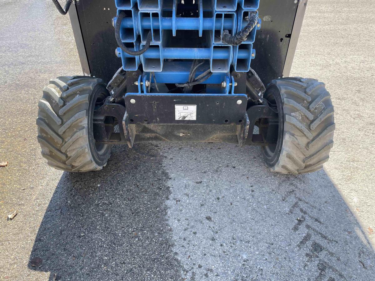 2016 Genie GS-4069 DC