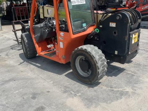 2017 JLG G5-18A