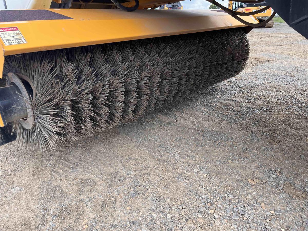 2019 LayMor SweepMaster 450-ST-15