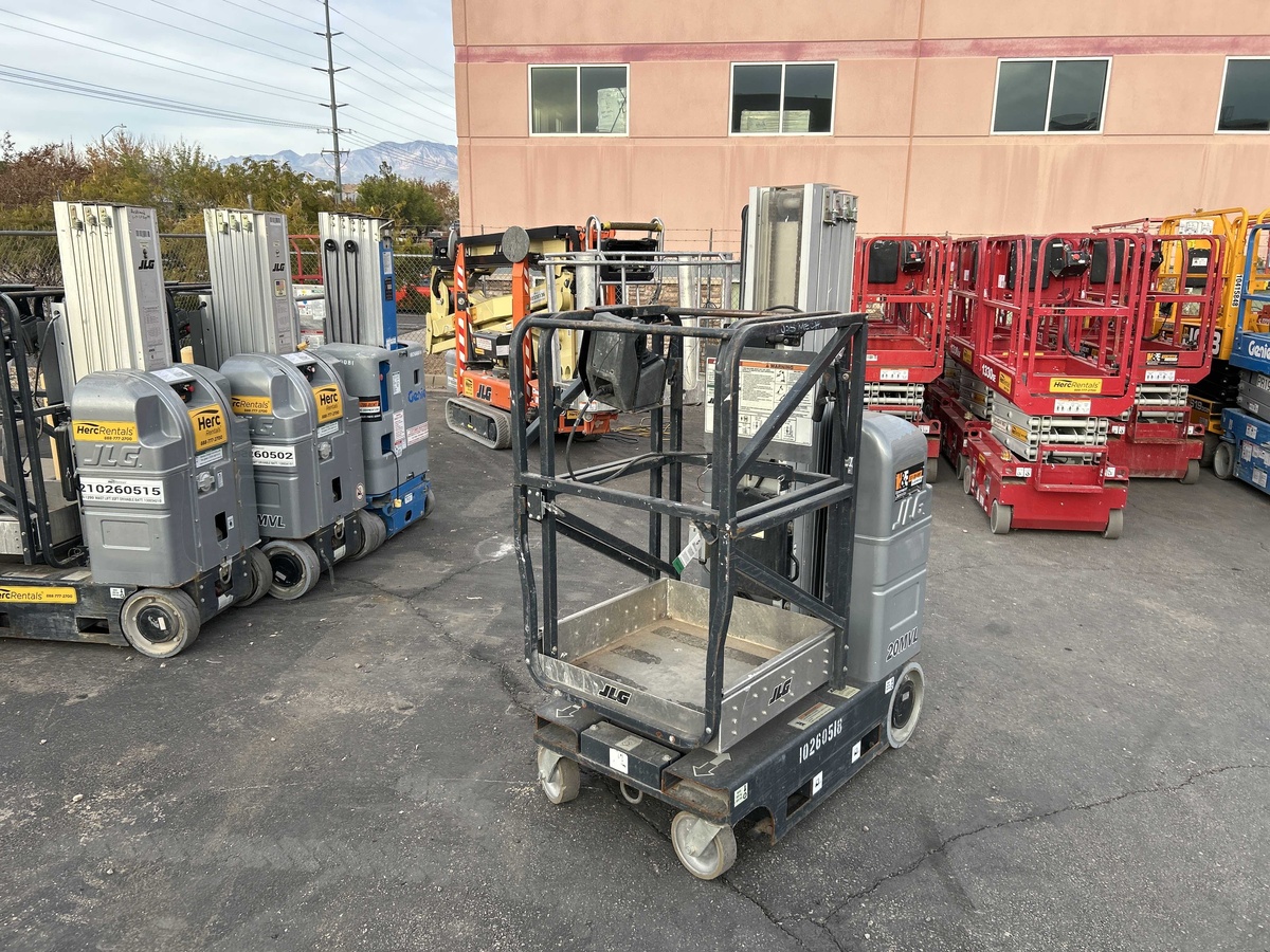 2018 JLG 20MVL-2