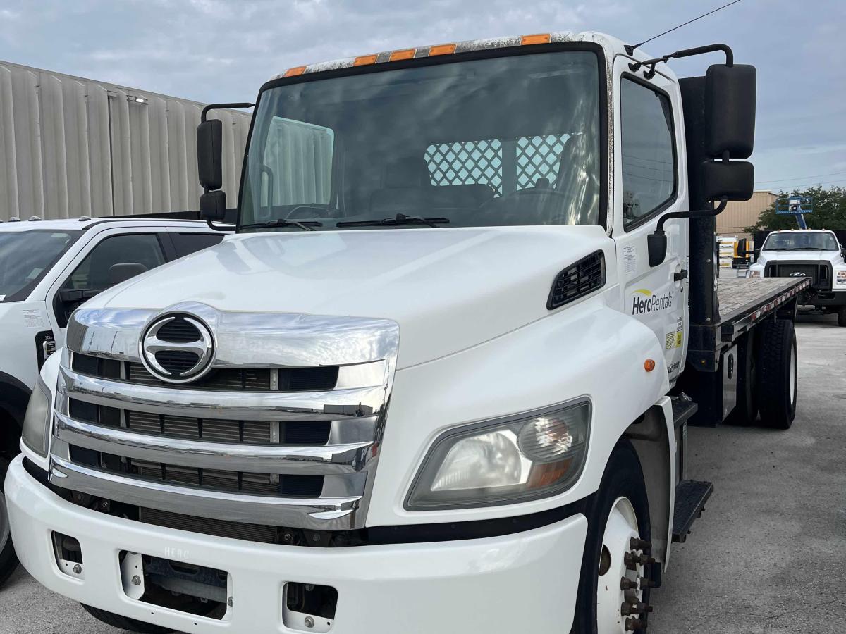 2018 Hino 268
