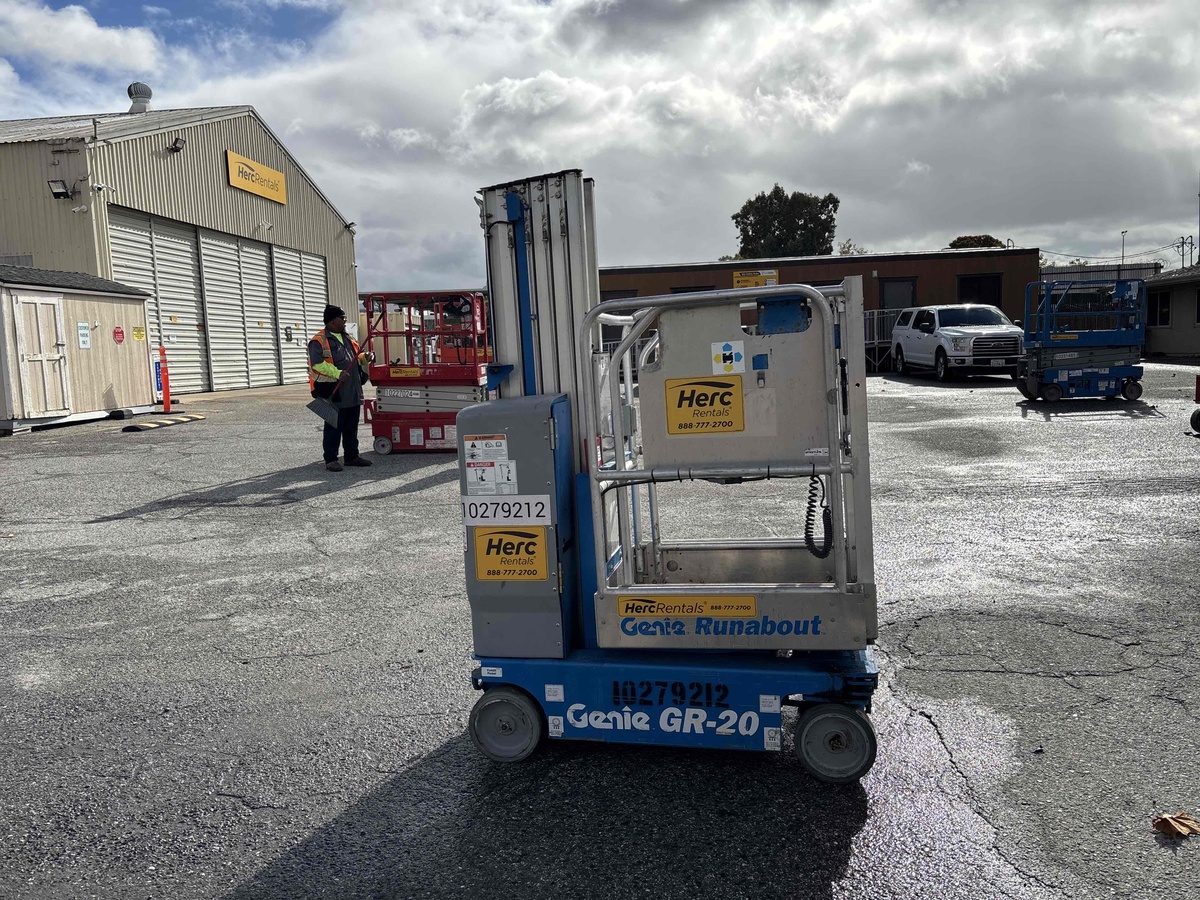 2019 Genie GR-20-3