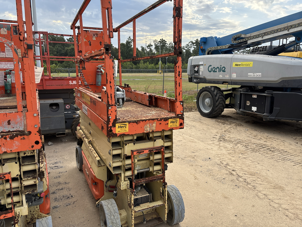 2018 JLG 2632ES-4