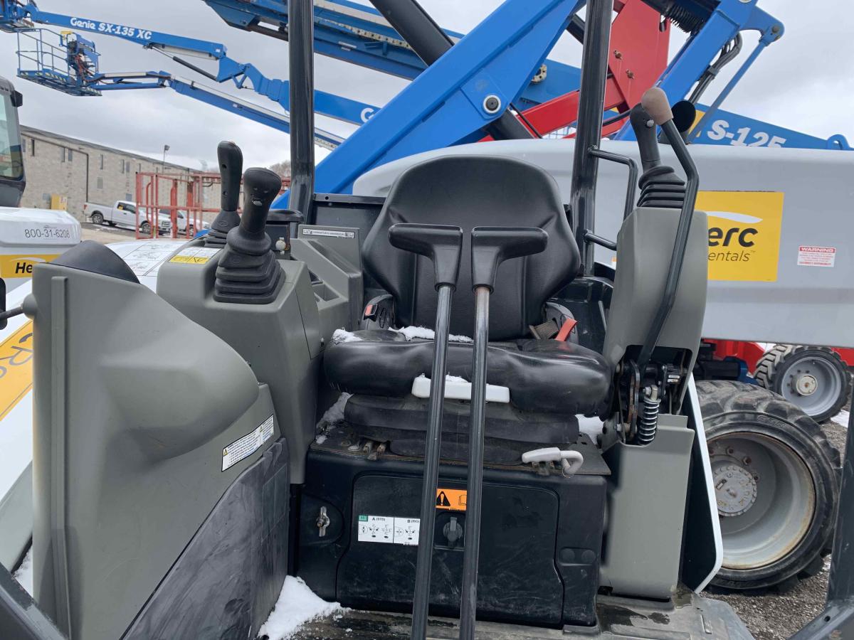 2019 Bobcat E32