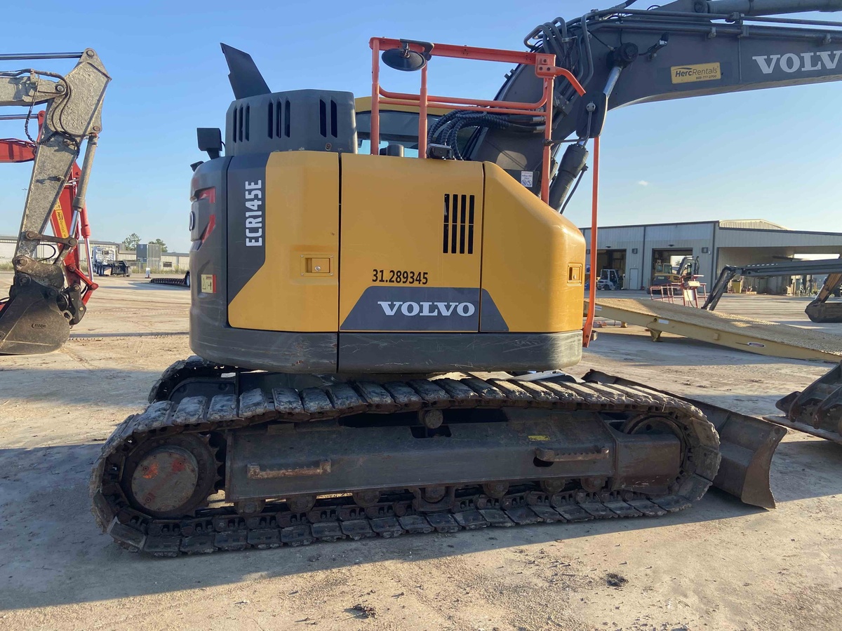 2020 Volvo ECR145EL-4