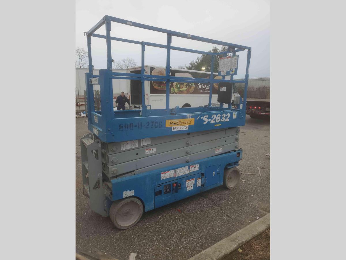2016 Genie GS-2632