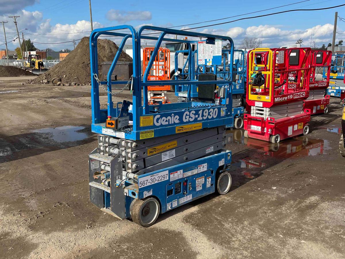 2017 Genie GS-1930