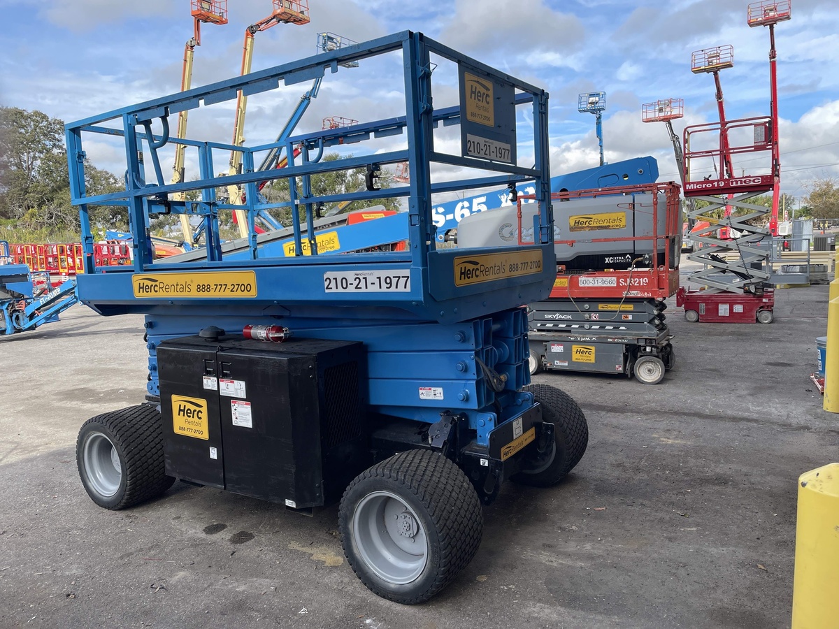 2017 Genie GS-3369 RT-3