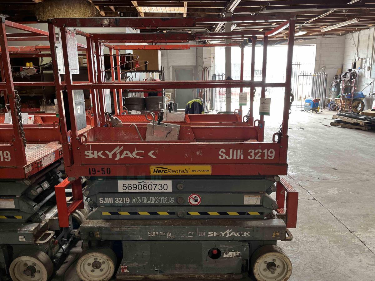 2013 Skyjack SJ3219