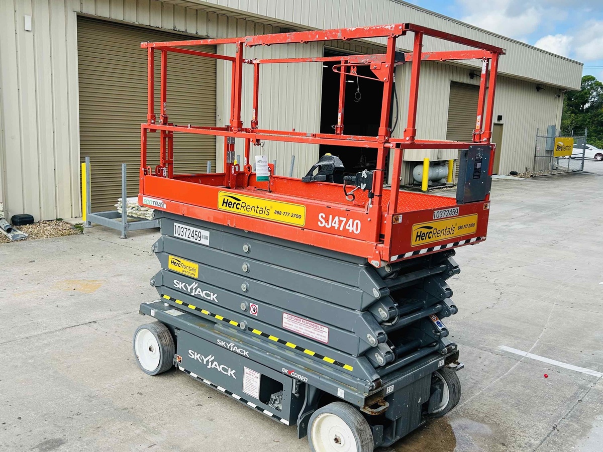 2022 Skyjack SJ4740-2