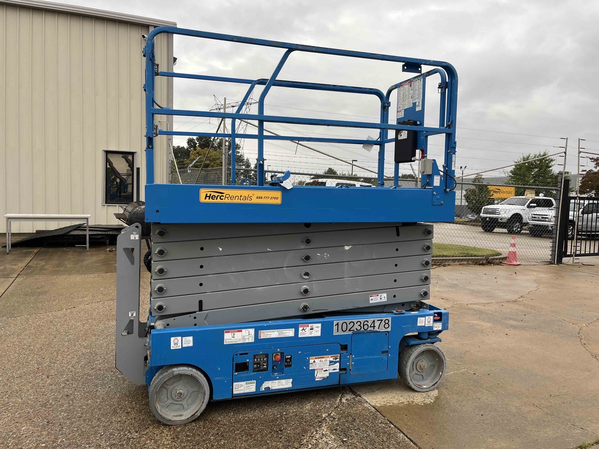 2018 Genie GS-4047-4