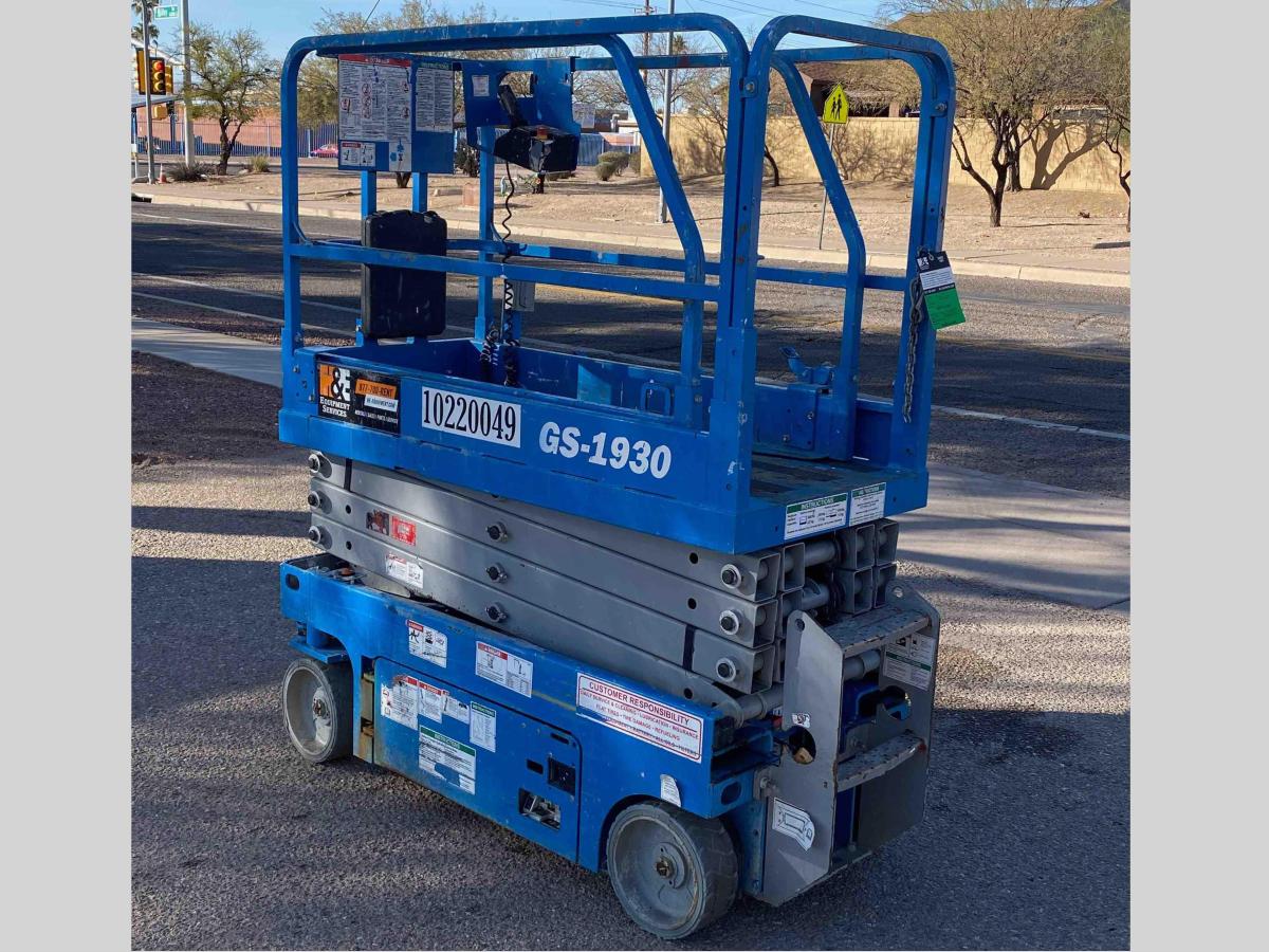 2017 Genie GS-1930