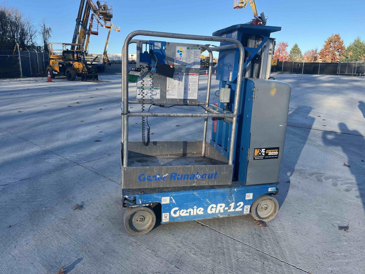 2017 Genie GR-12