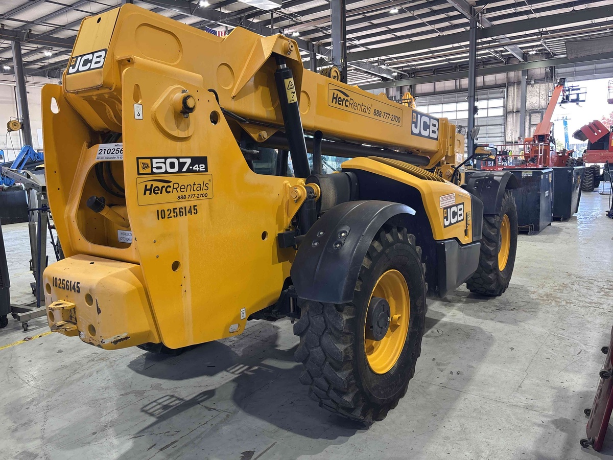 2018 JCB 507-42-4