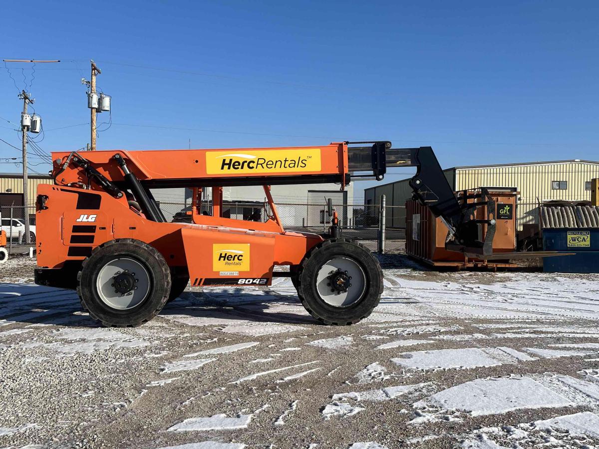 2018 SkyTrak 8042
