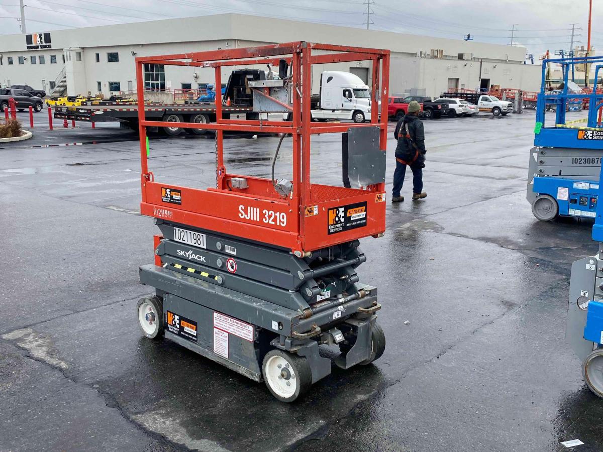 2017 Skyjack SJ3219