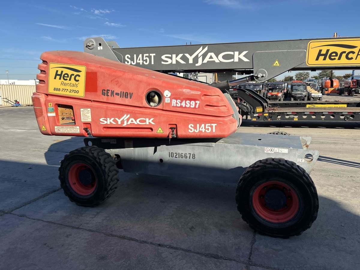 2017 Skyjack SJ45 T-9