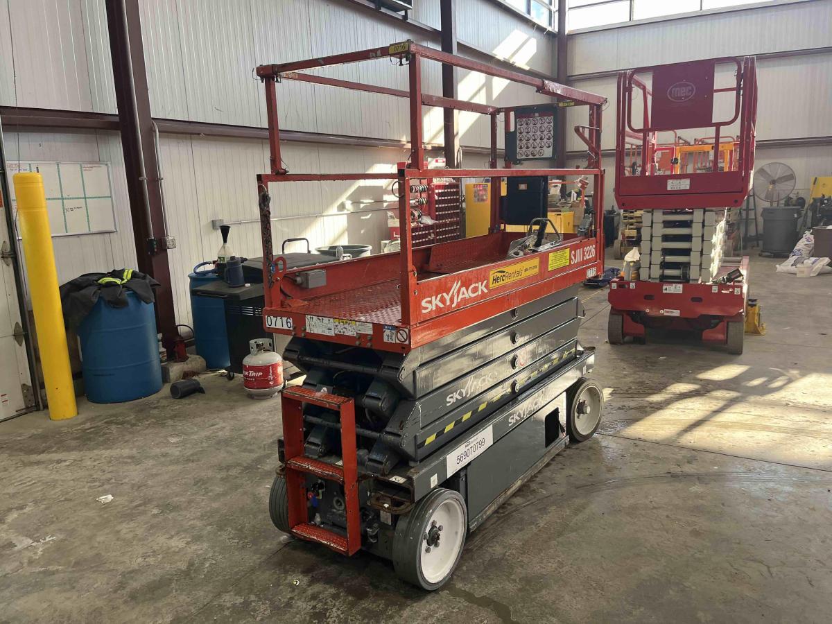 2014 Skyjack SJ3226