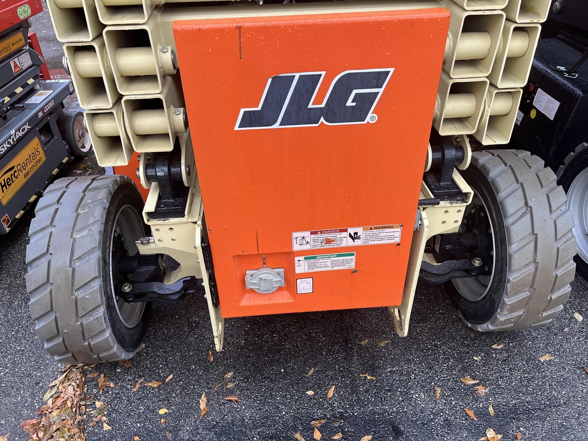 2020 JLG 4069LE-8
