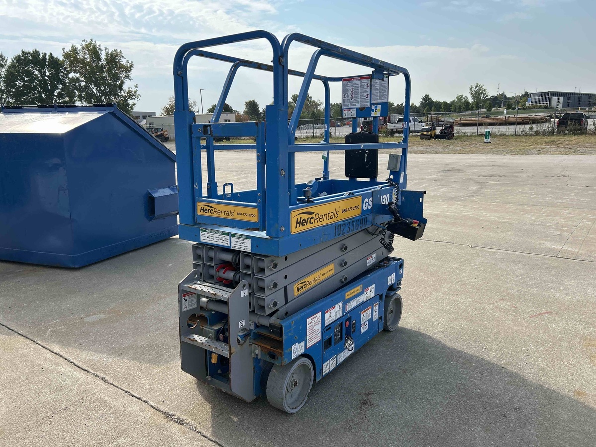 2018 Genie GS-1930-4