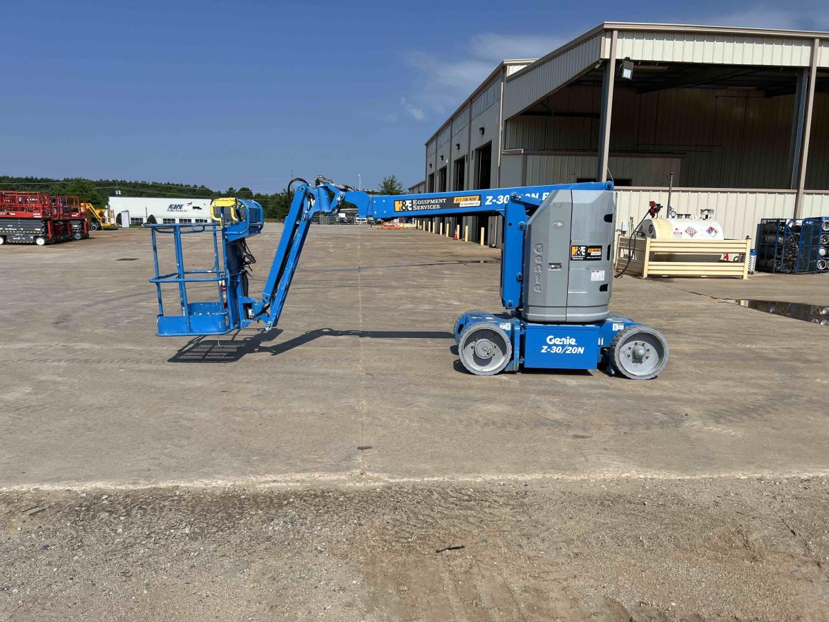 2017 Genie Z-30/20N RJ-7