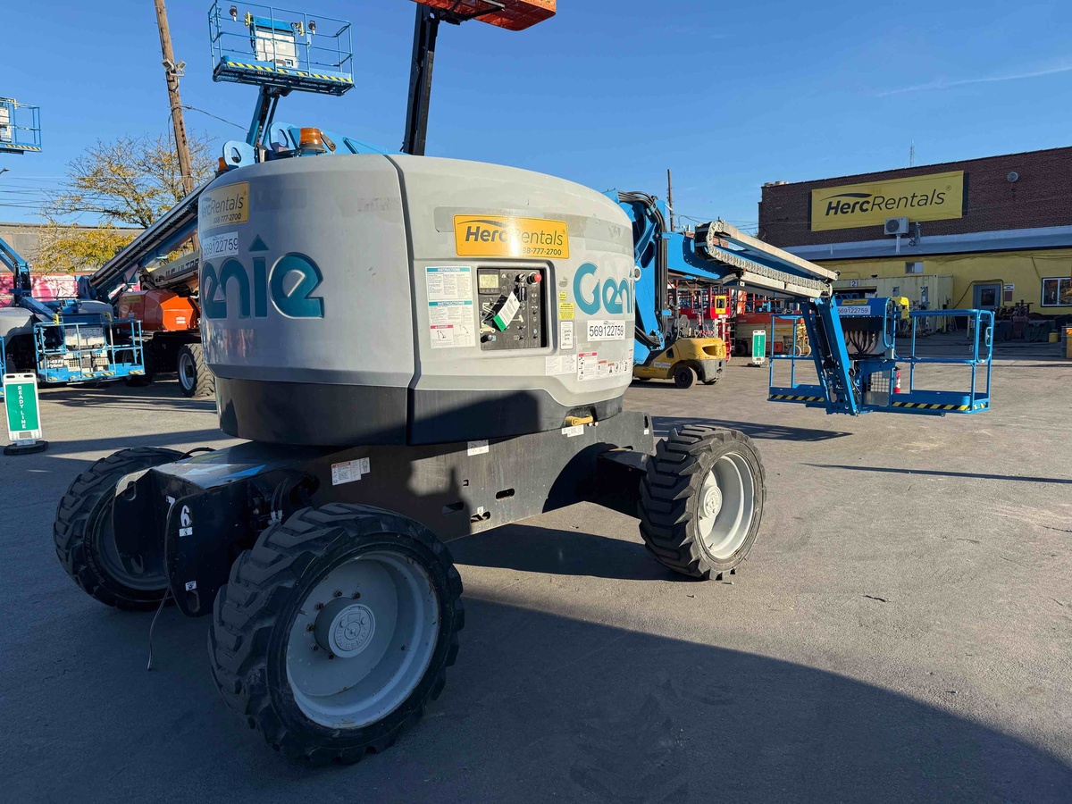2017 Genie Z-62/40