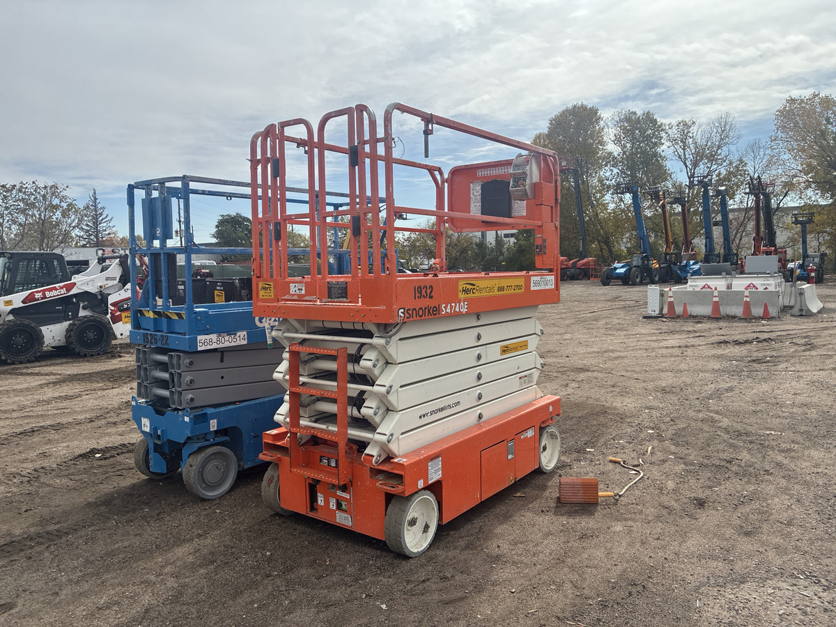 2021 Snorkel S4740E-2