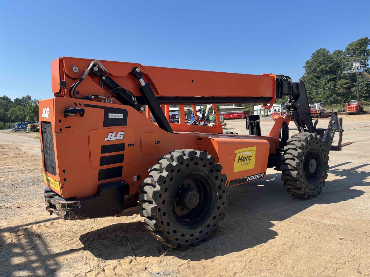 2018 SkyTrak 10054