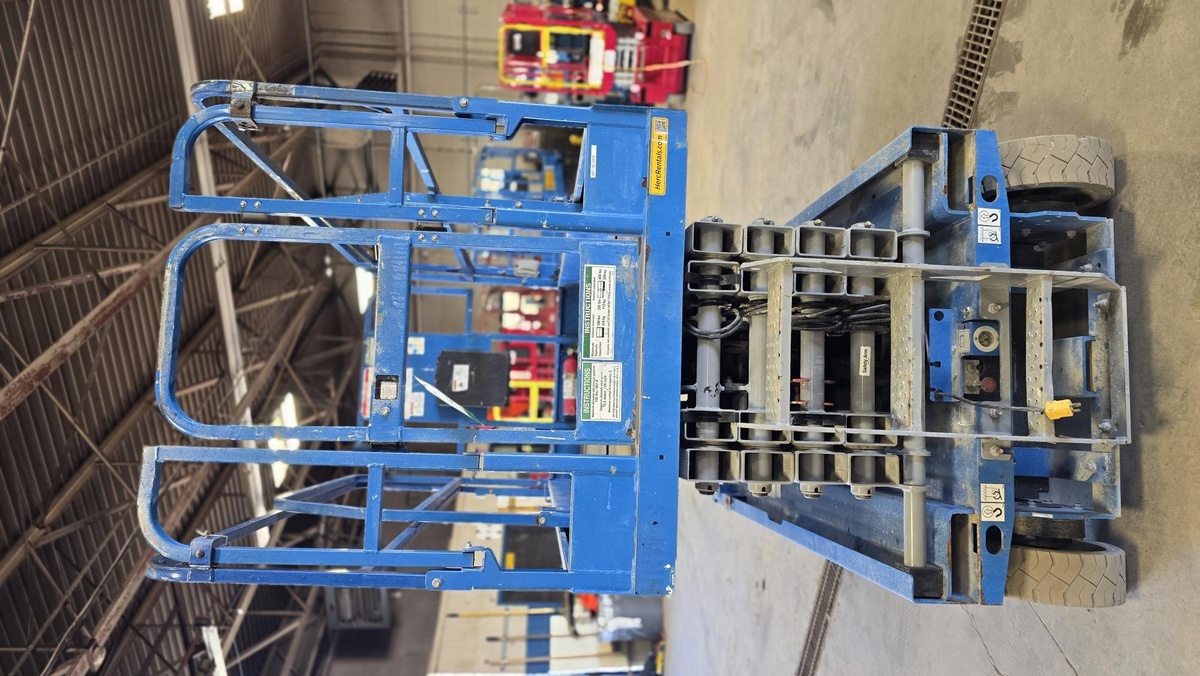 2018 Genie GS-3246-3