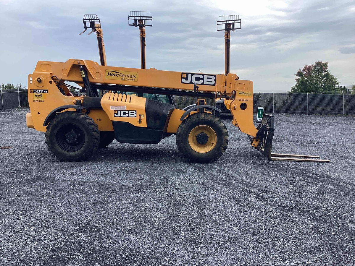 2018 JCB 507-42-4