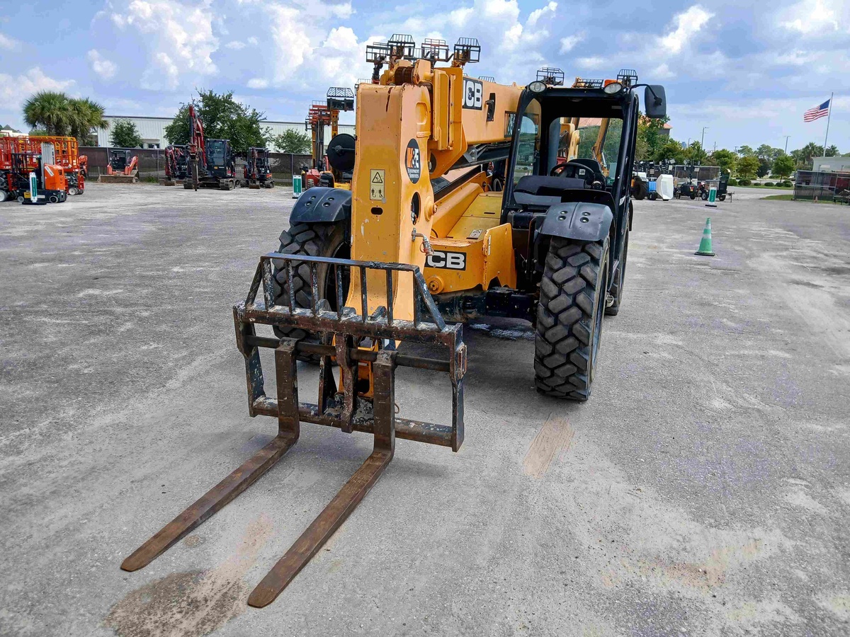 2021 JCB 509-42-6