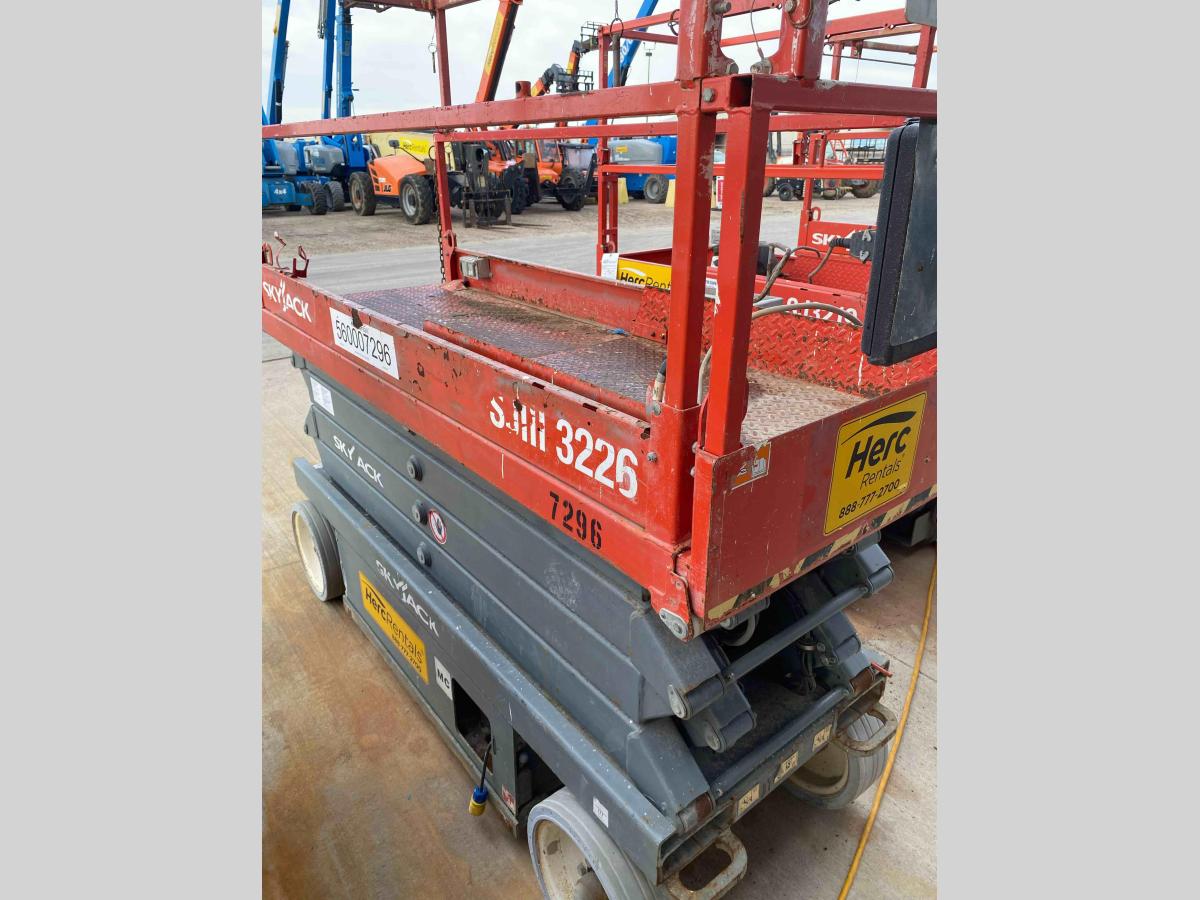 2015 Skyjack SJ3226