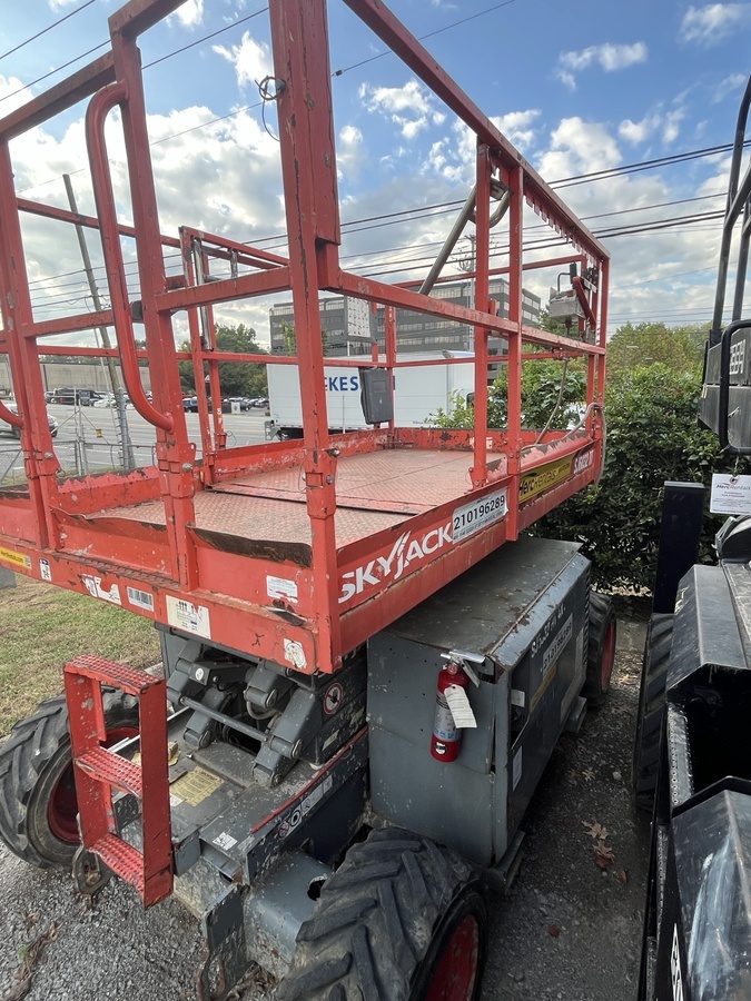 2016 Skyjack SJ-6832RT-5