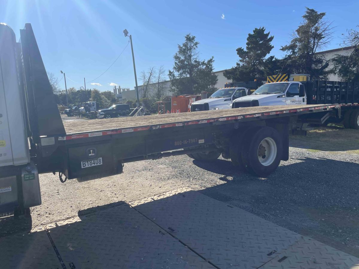 2018 Hino 268