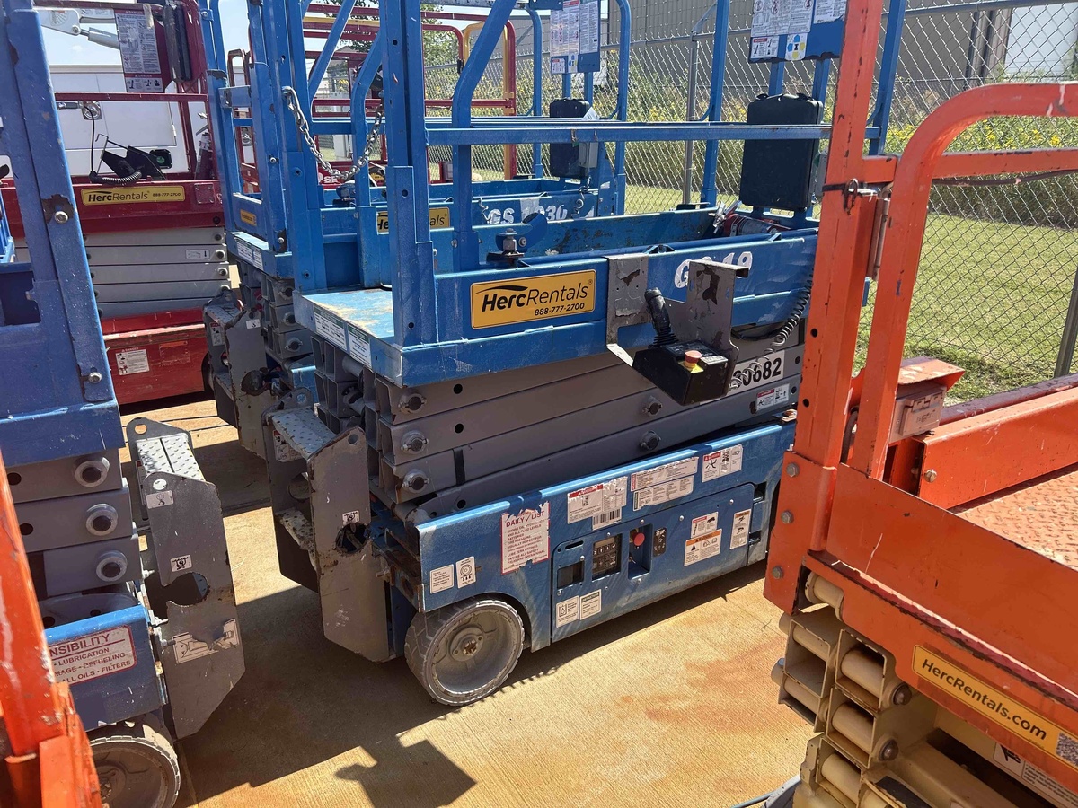 2017 Genie GS-1930-4