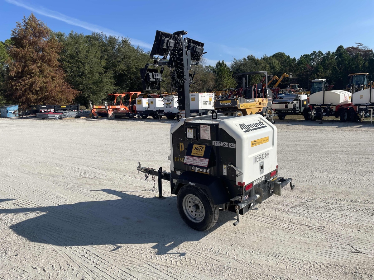 2022 Allmand Night-Lite V-1