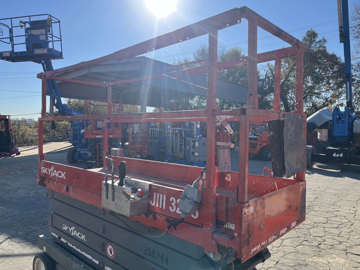 2018 Skyjack SJ3226-5