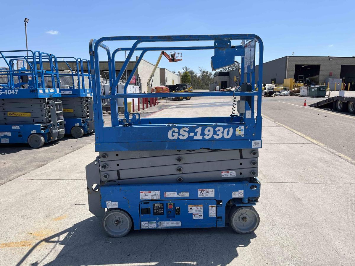 2017 Genie GS-1930-2