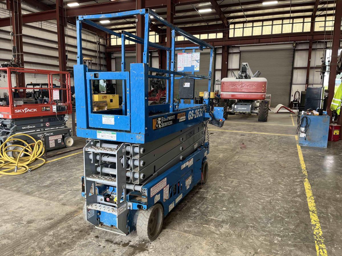 2017 Genie GS-2632