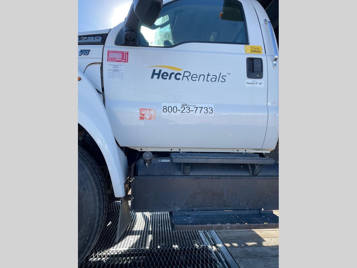 2019 Ford F750