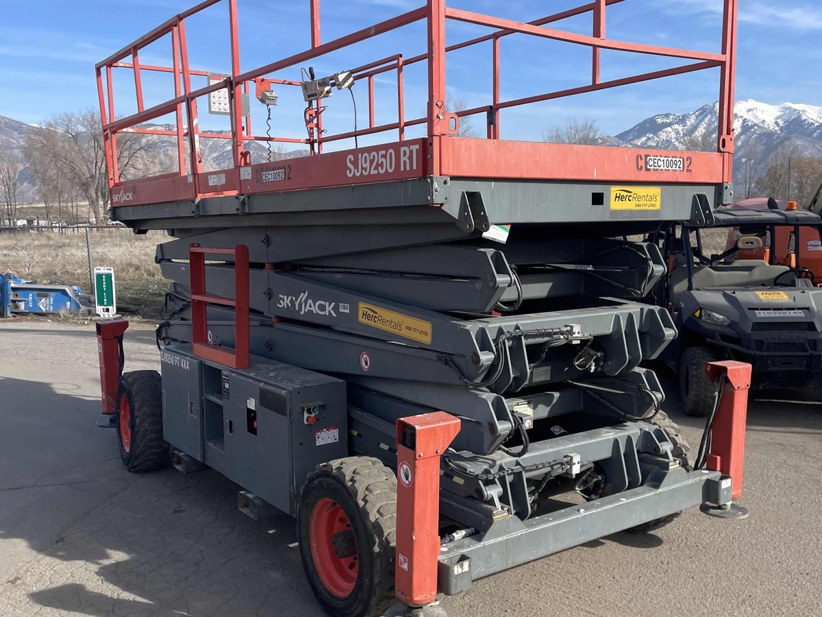 2017 Skyjack SJ9250 RT-3