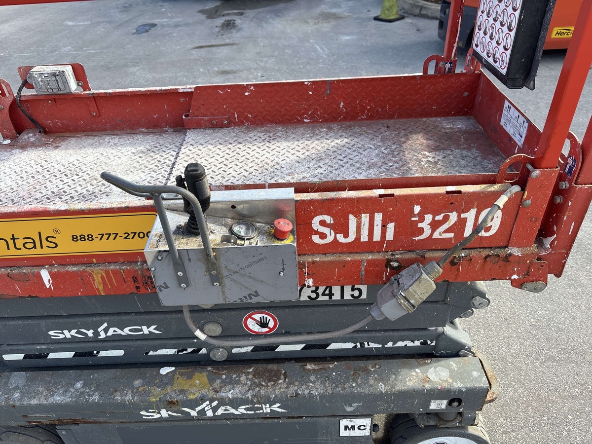 2019 Skyjack SJ3219-7
