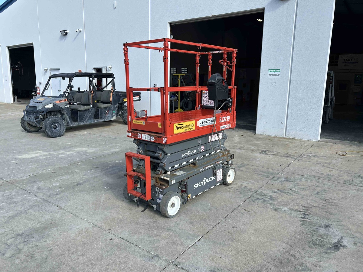2022 Skyjack SJ3219-1